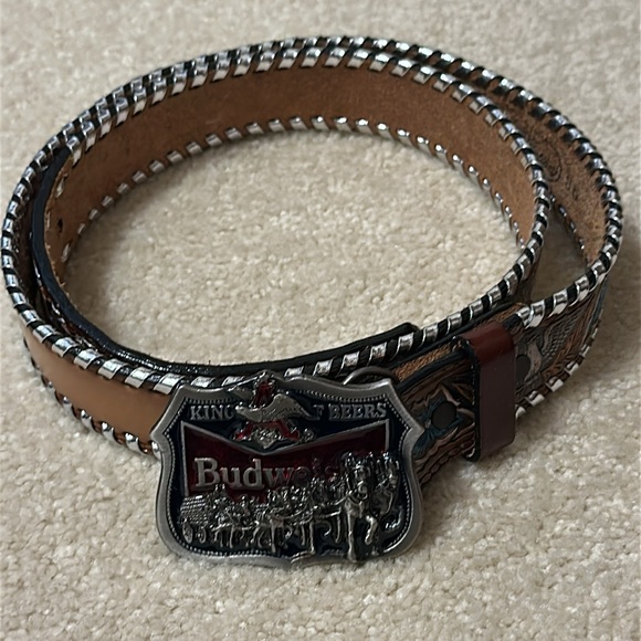 Budweiser Silver and Red Belt Buckle and tooled leather belt size 36 - Picture 7 of 10